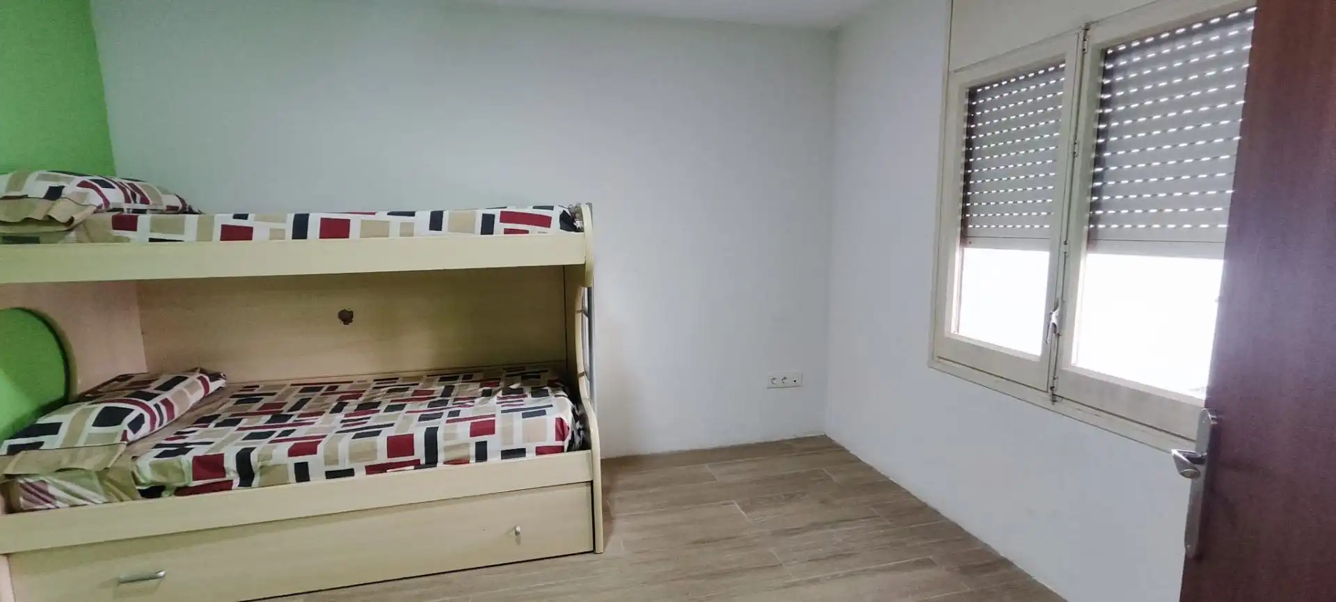 Dormitori de Casa o xalet en venda en Sant Hipòlit de Voltregà amb Terrassa i Balcó