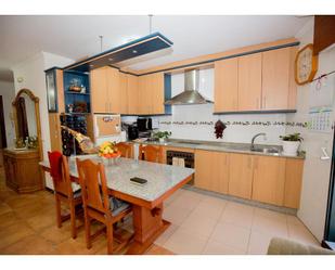 Kitchen of Duplex for sale in A Pobra do Caramiñal