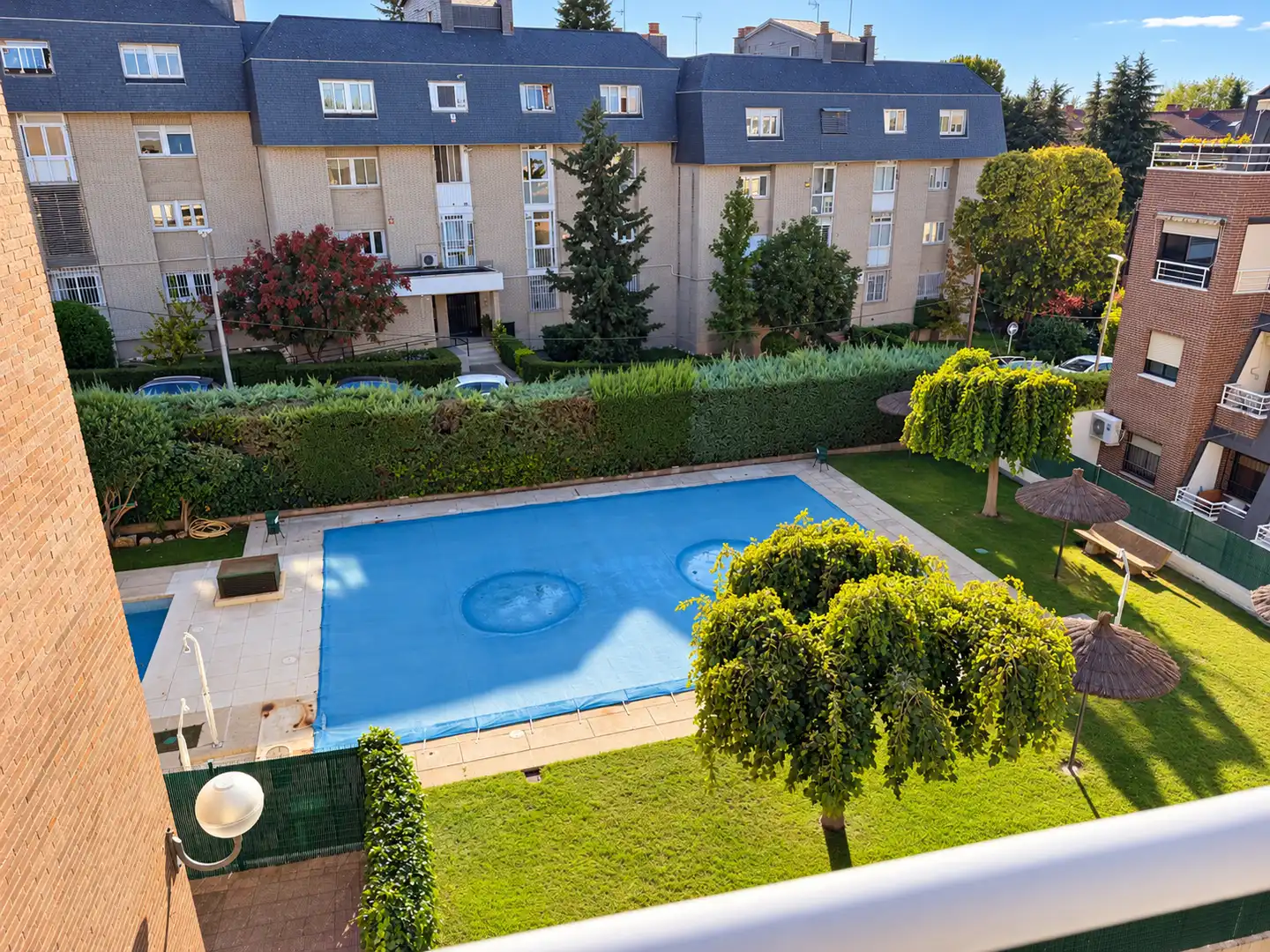 Piscina de Piso en venta en Rozas Centro
