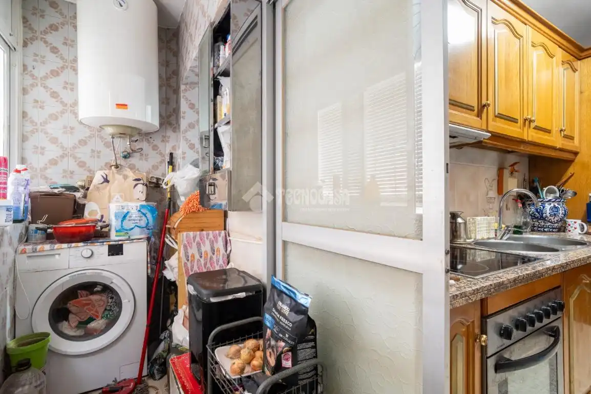 Kitchen of Flat for sale in Granada  with Air Conditioner, Heating and Terrace
