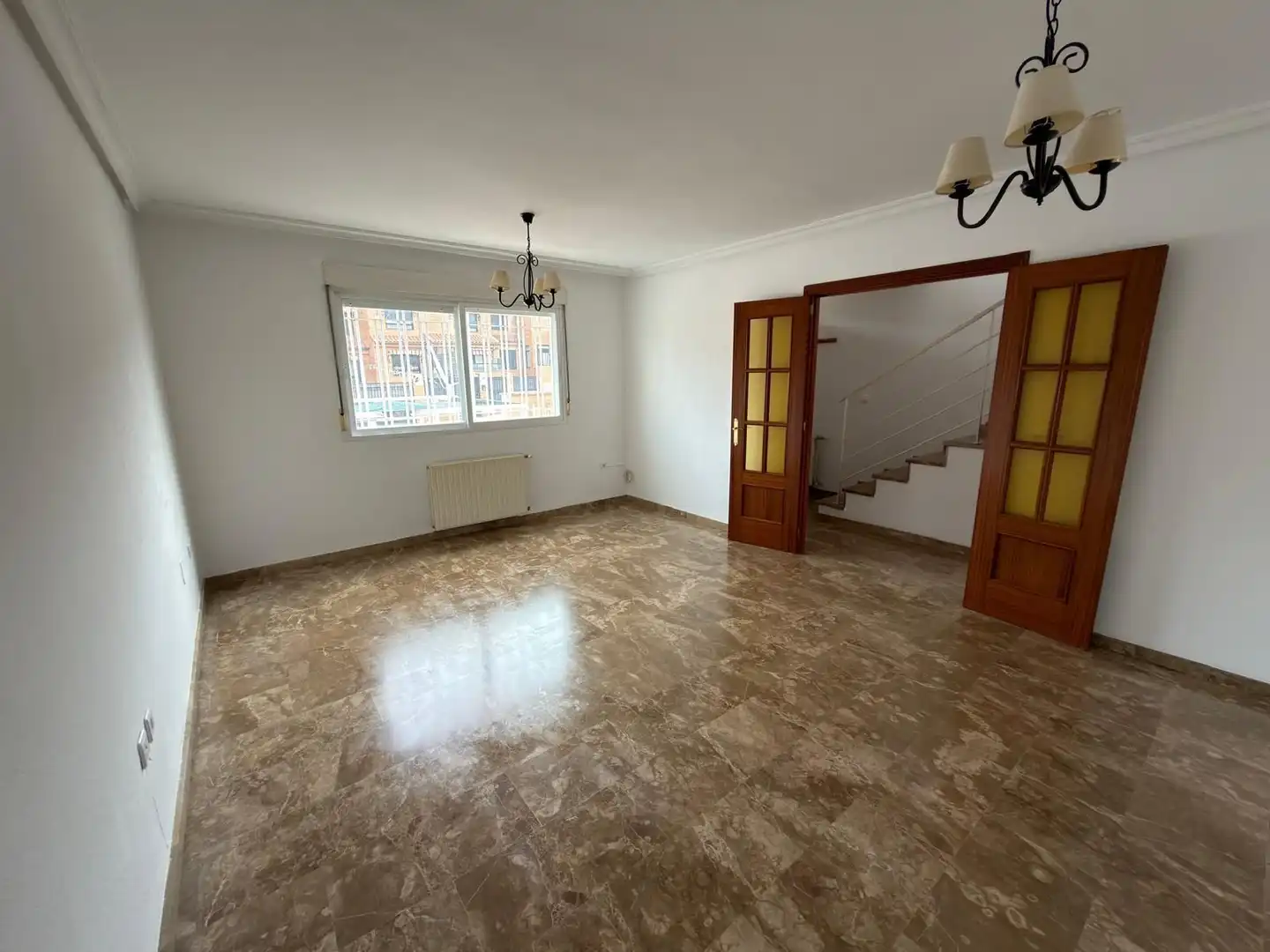 Sala de estar de Casa o chalet en venta en Cuenca con Aire acondicionado, Calefacción y Terraza