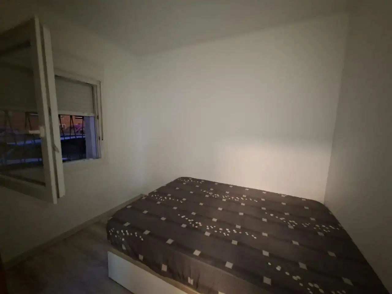 Habitación de Planta baja en venta en Madrid con Aire acondicionado y Calefacción