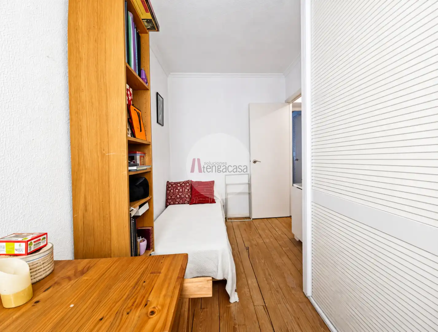 Habitación de Piso en venta en Madrid con Calefacción, Parquet y Terraza