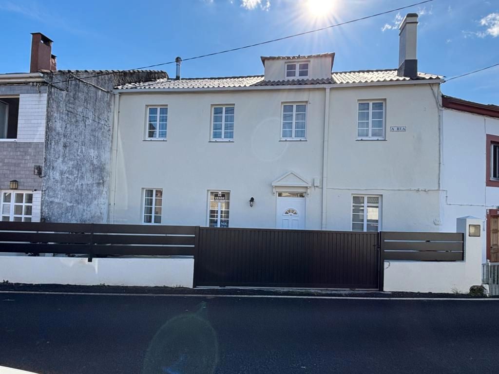 Exterior view of Single-family semi-detached for sale in Ortigueira  with Heating, Parquet flooring and Terrace
