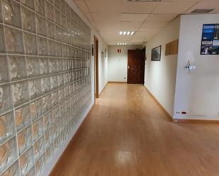 Office to rent in N/A, Cuatro Caminos