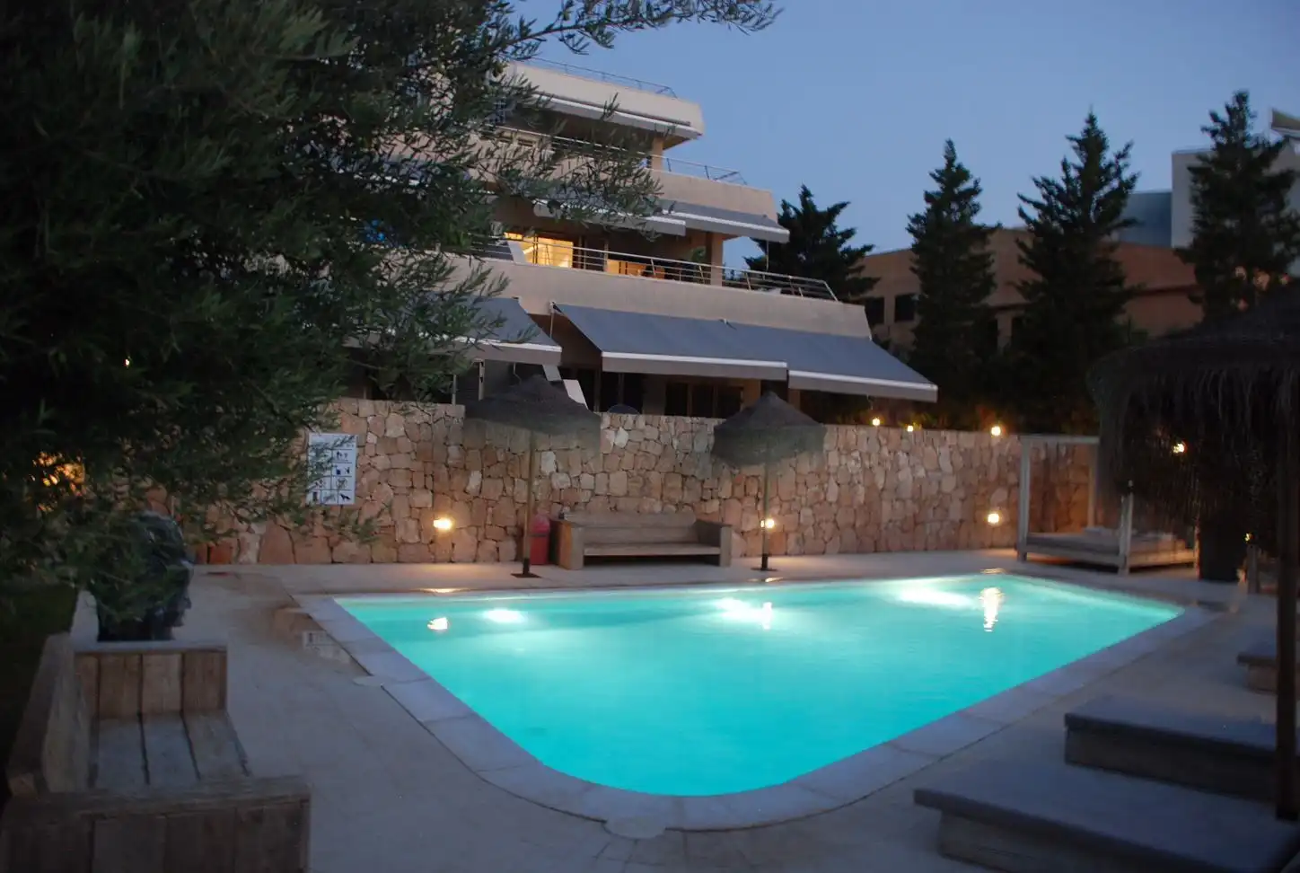 Piscina de Apartament en venda en Sant Josep de sa Talaia amb Aire condicionat, Calefacció i Terrassa