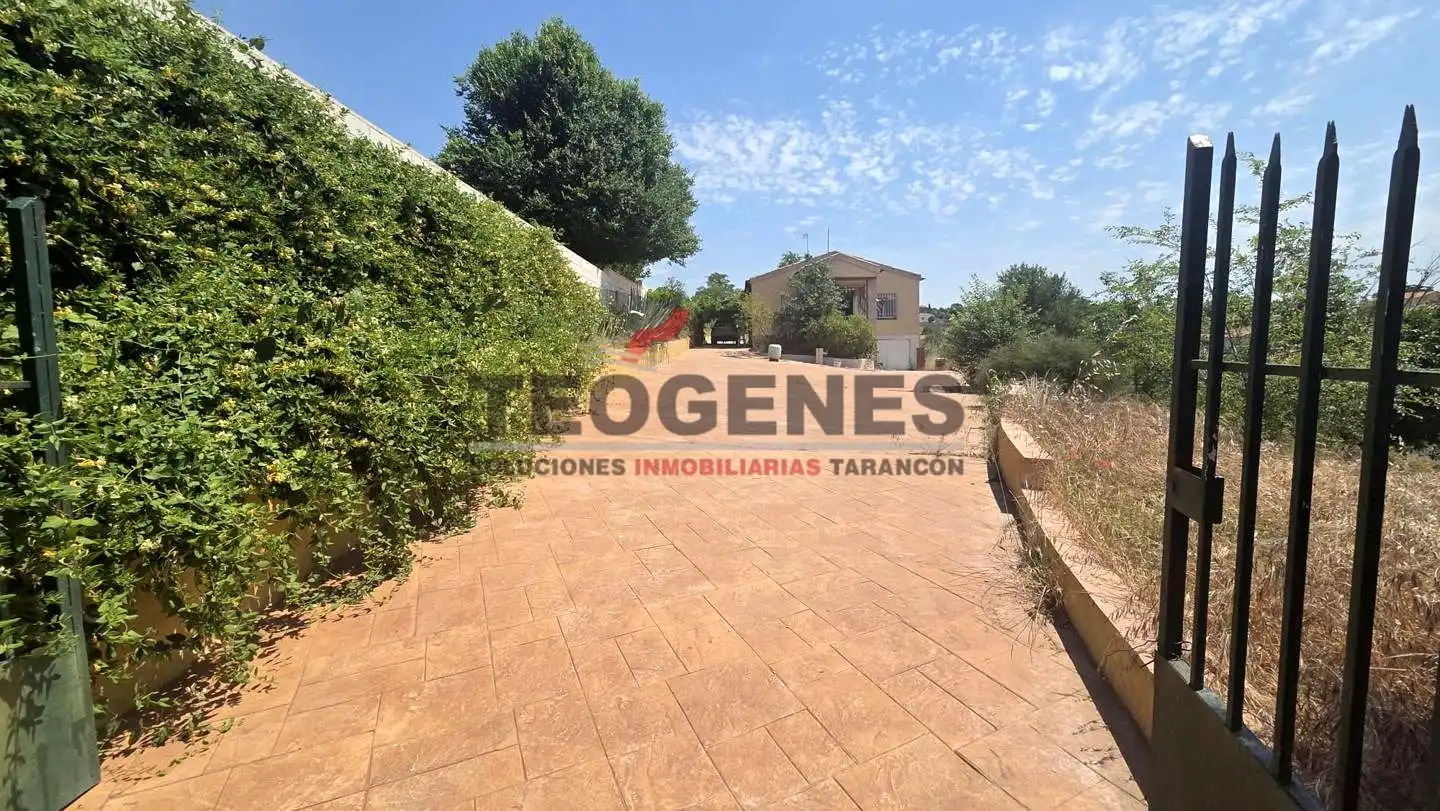 Casa o chalet en venta en Barajas de Melo con Trastero y Piscina