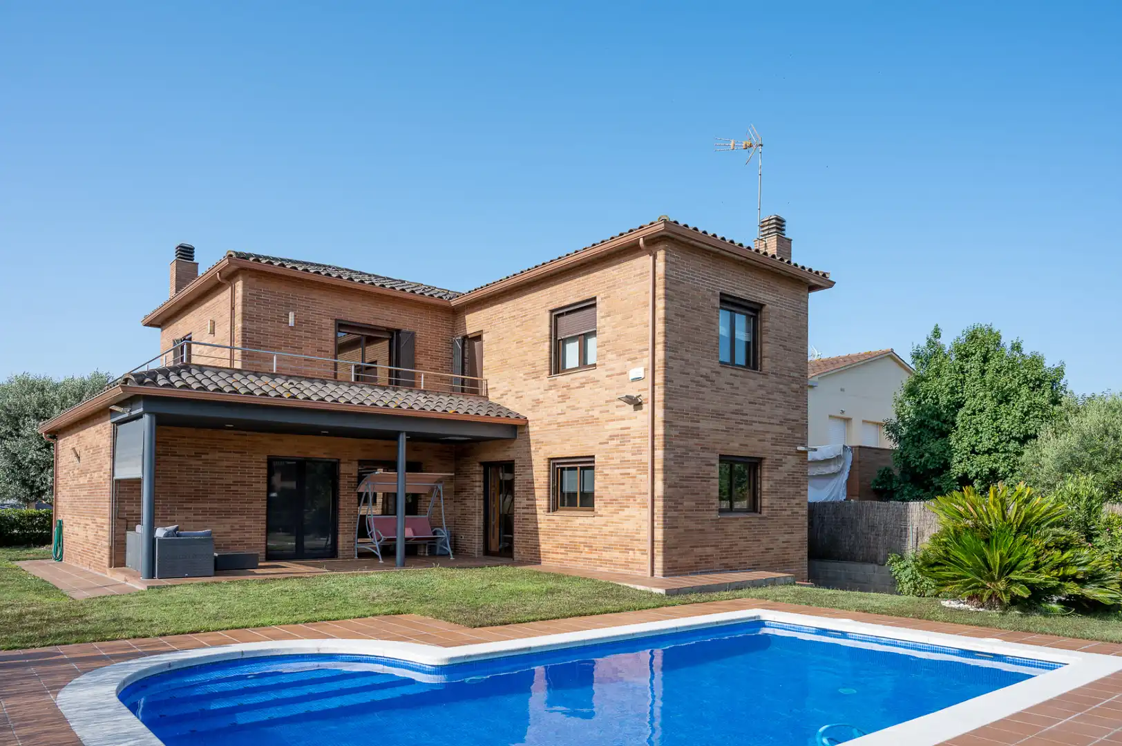 Vista exterior de Casa o chalet en venta en Quart con Calefacción, Jardín privado y Terraza