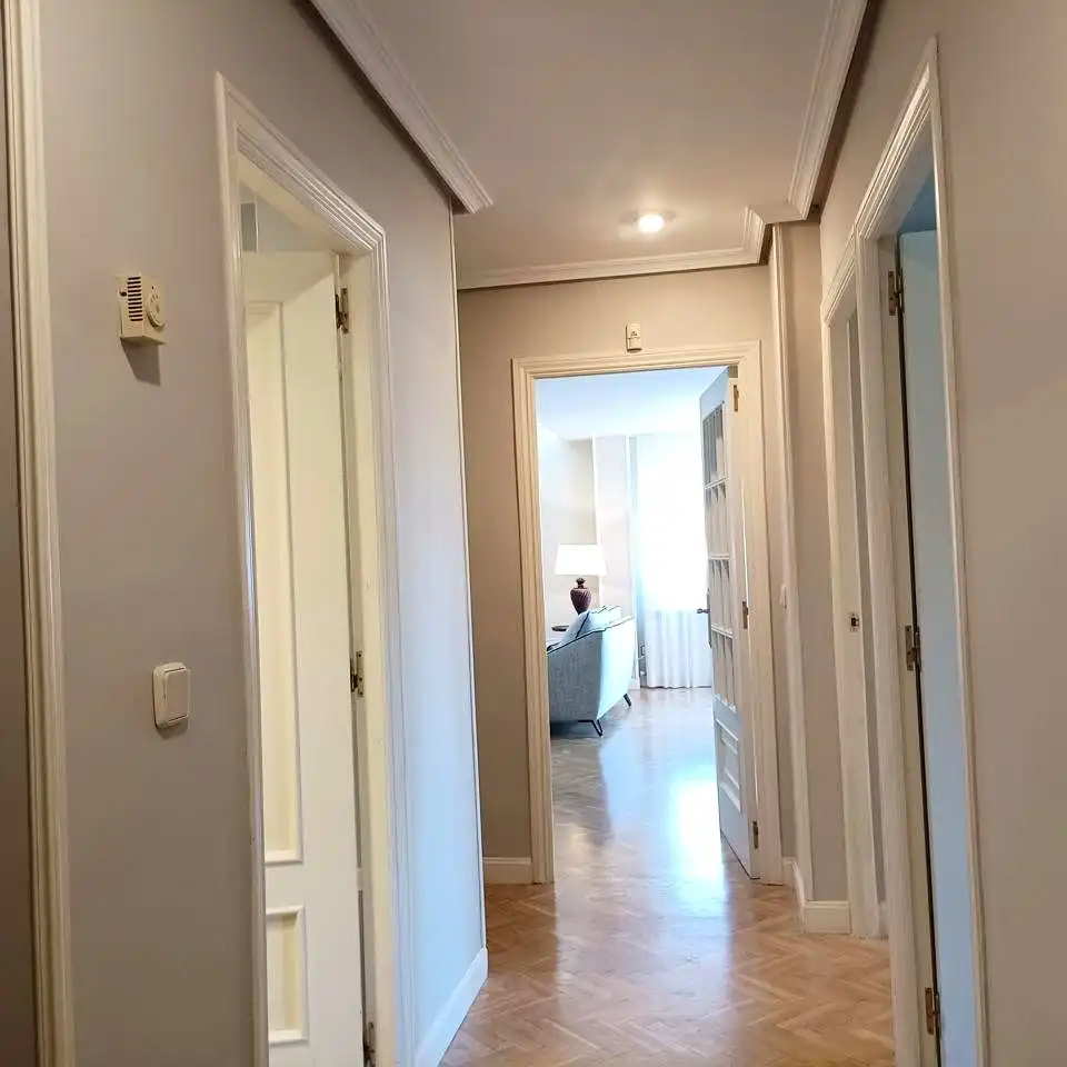 Flat for rent in Madrid  with Air Conditioner, Heating and Parquet flooring