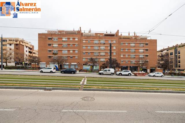 Apartamento en Venta en Calle de San Sebastián de la Gomera en Avda. Federico Garcia Lorca - Nueva Estación Autobuses