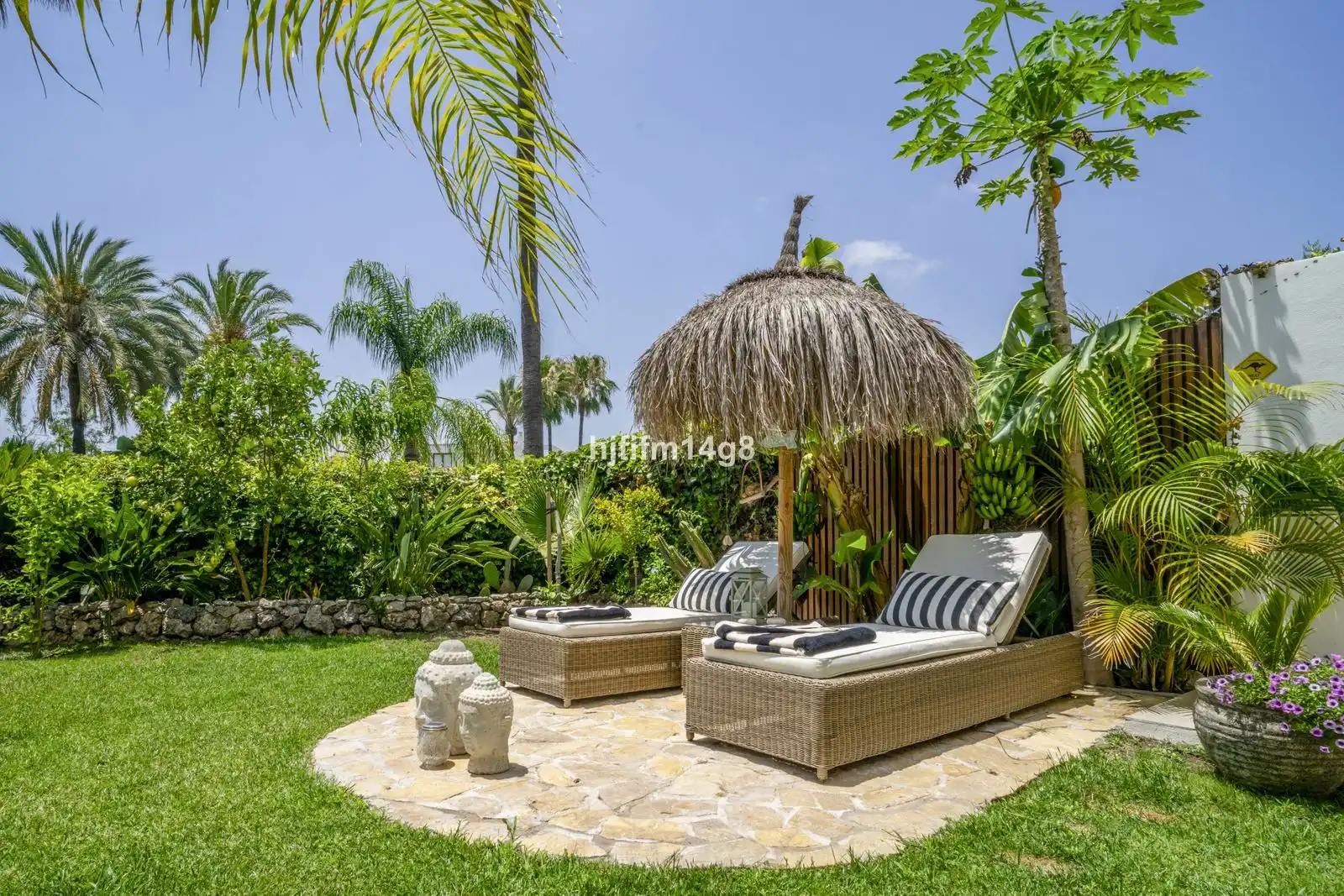 Jardín de Piso en venta en Marbella con Aire acondicionado, Trastero y Amueblado