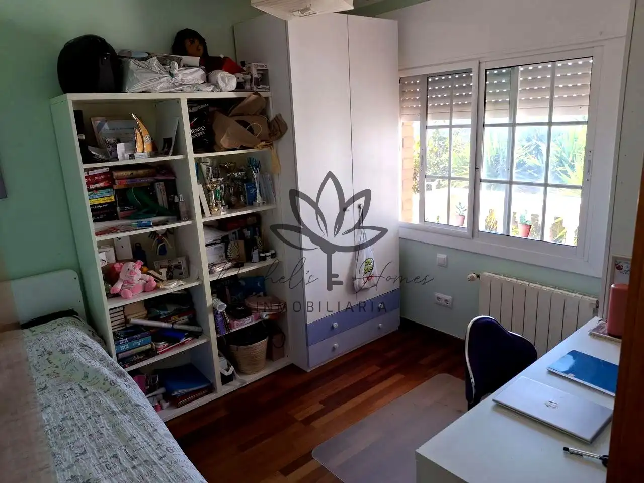 Schlafzimmer von Einfamilien-Reihenhaus zum Verkauf in Castelldefels mit Klimaanlage, Heizung und Privatgarten
