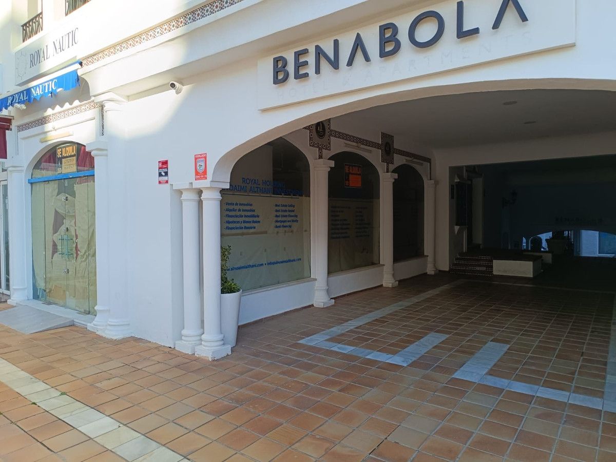 Premises to rent in Puerto Banús