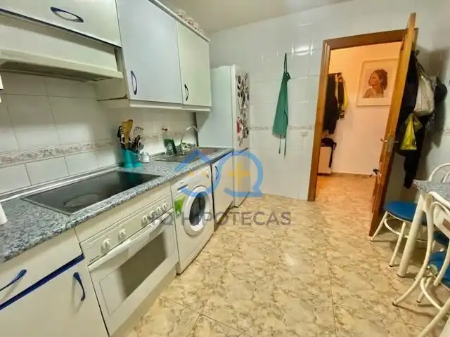 Cocina de Piso en venta en Yuncos con Aire acondicionado, Calefacción y Balcón