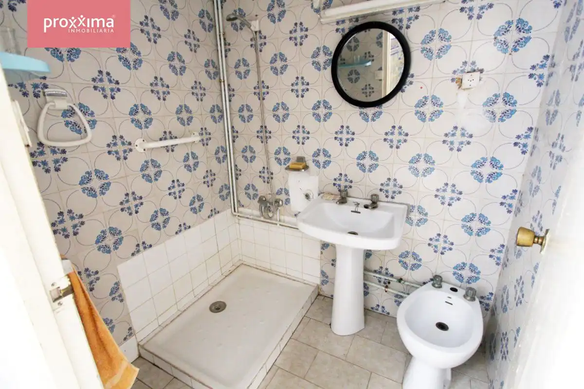 Bany de Casa o xalet en venda en Sevilla amb Terrassa