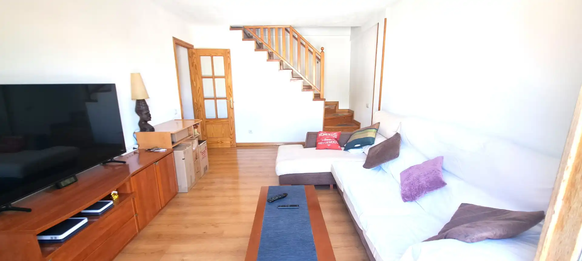 Sala d'estar de Dúplex en venda en Valdetorres de Jarama amb Calefacció, Parquet i Balcó