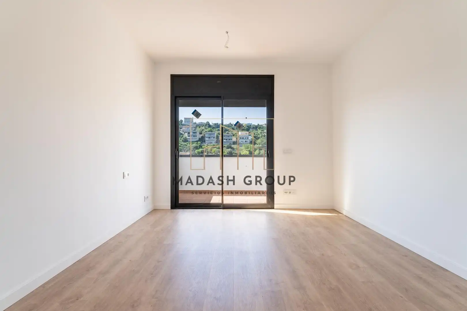 Villa mit Pool zum Verkauf in Avenida de la Marca Hispànica, imagen 41