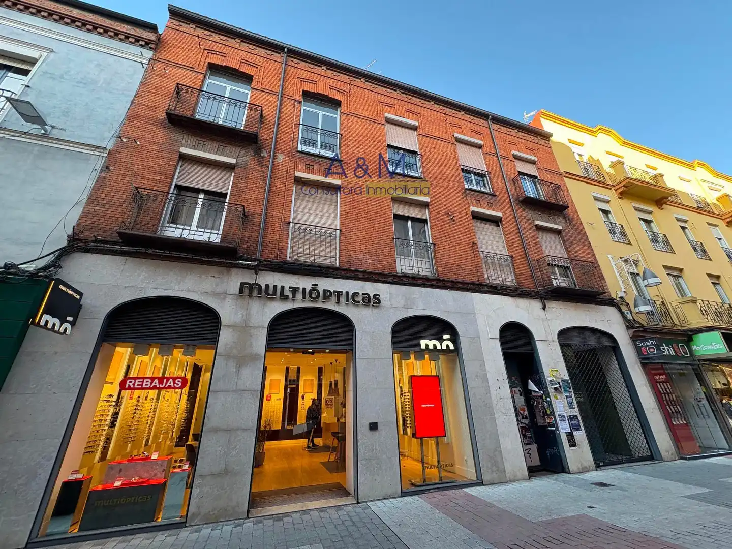 Buildings for sale in Manteria, Centro
