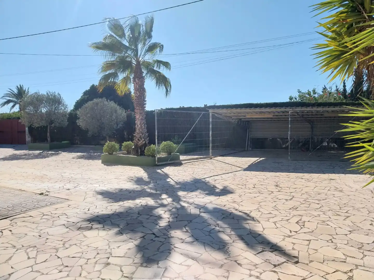 Parking de Casa o chalet en venta en Elche / Elx con Aire acondicionado, Calefacción y Jardín privado
