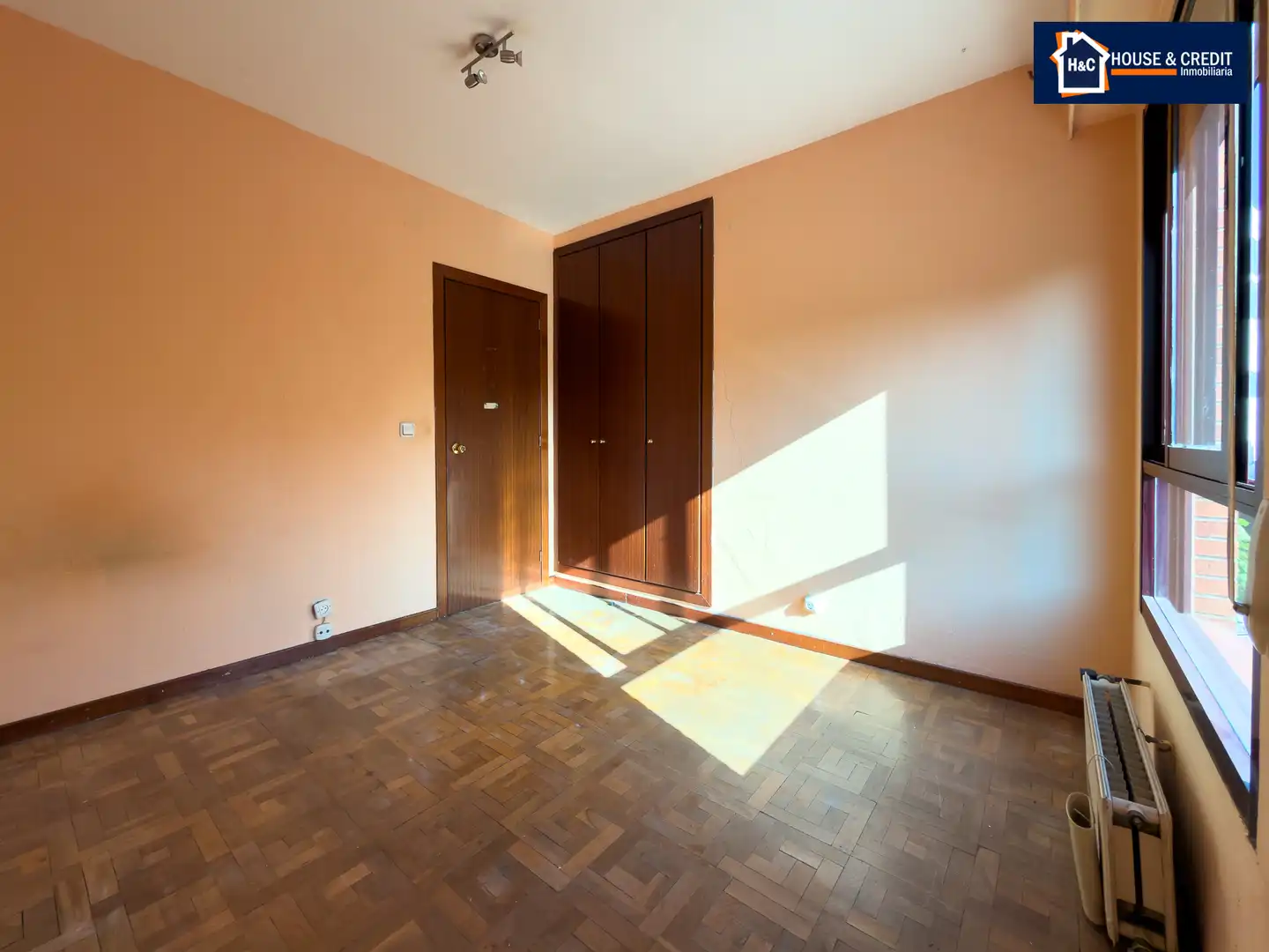 Habitación de Piso en venta en Móstoles con Calefacción, Parquet y Terraza