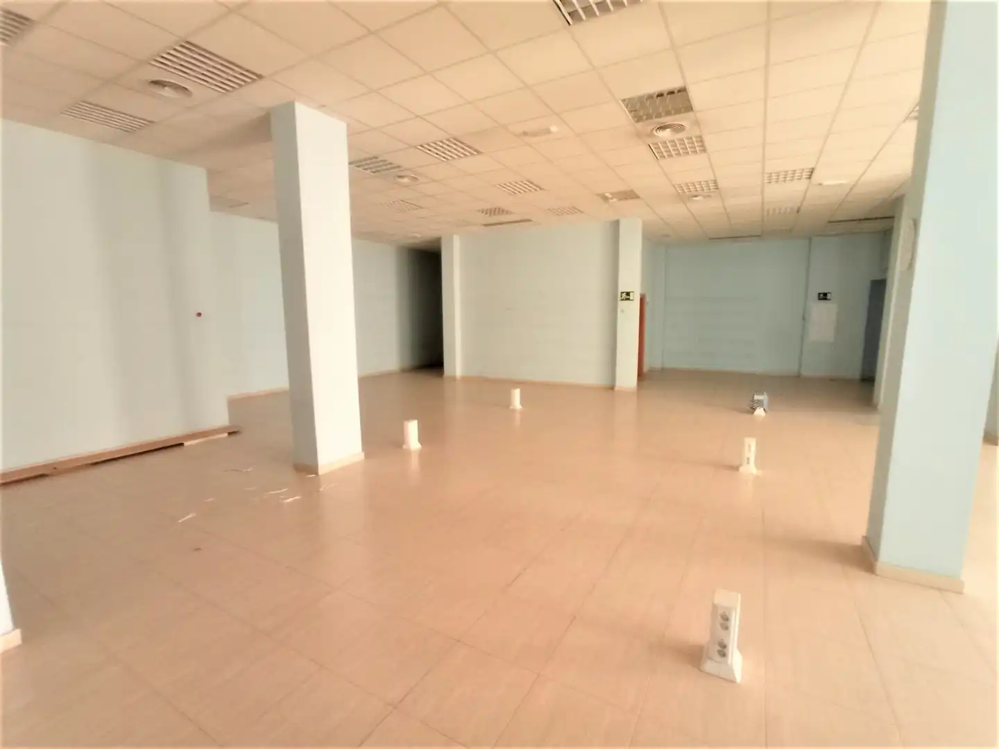 Local comercial en alquiler en Cieza