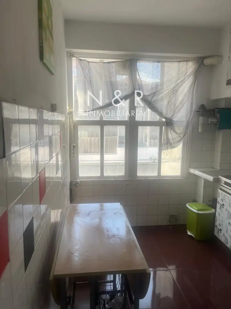 Dormitori de Pis en venda en A Coruña Capital  amb Traster