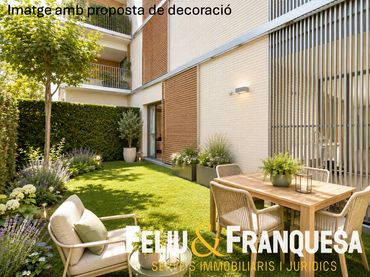 Piso con piscina en venta en de les Marines