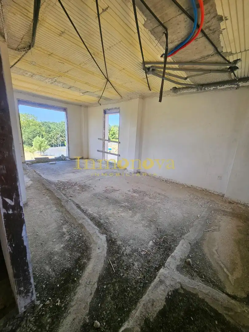 Casa o chalet en venta en A Merca   con Calefacción, Jardín privado y Terraza