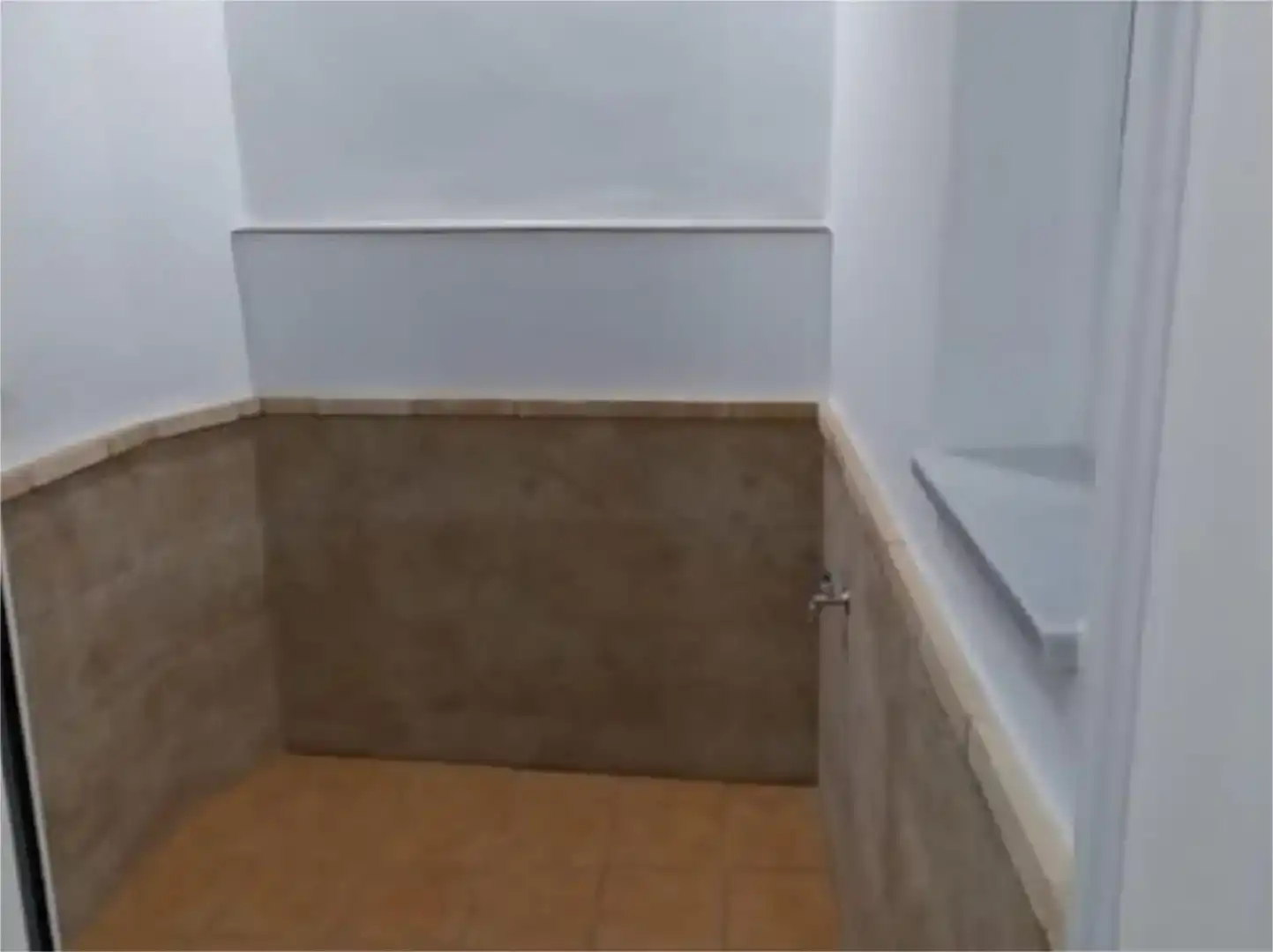 Bathroom of Flat for rent in La Rinconada  with Air Conditioner and Furnished