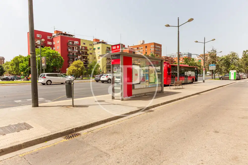 Vista exterior de Piso en venta en Valencia con Aire acondicionado, Calefacción y Terraza