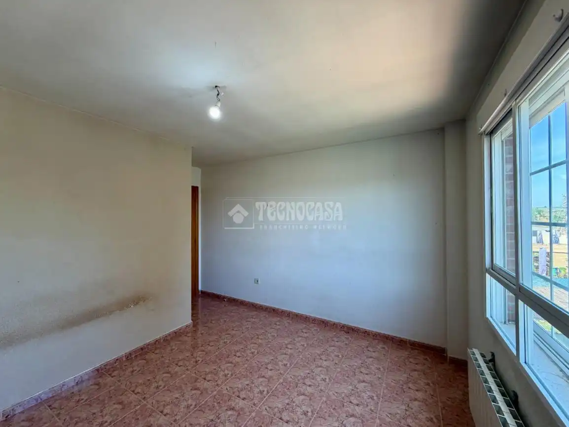 Detached homes for sale in Azuqueca de Henares