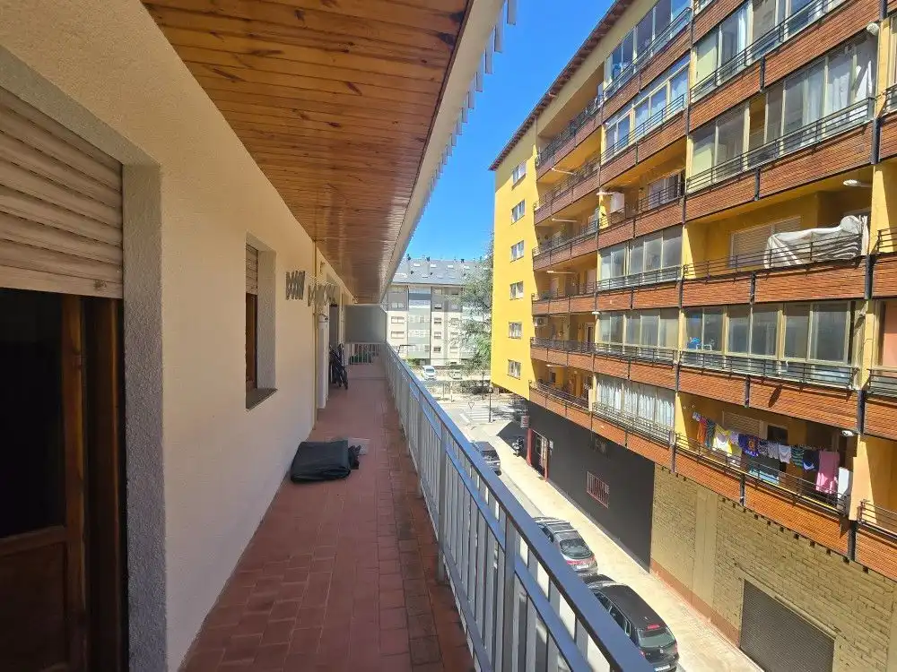 Vista exterior de Piso en venta en Jaca con Calefacción, Terraza y Trastero