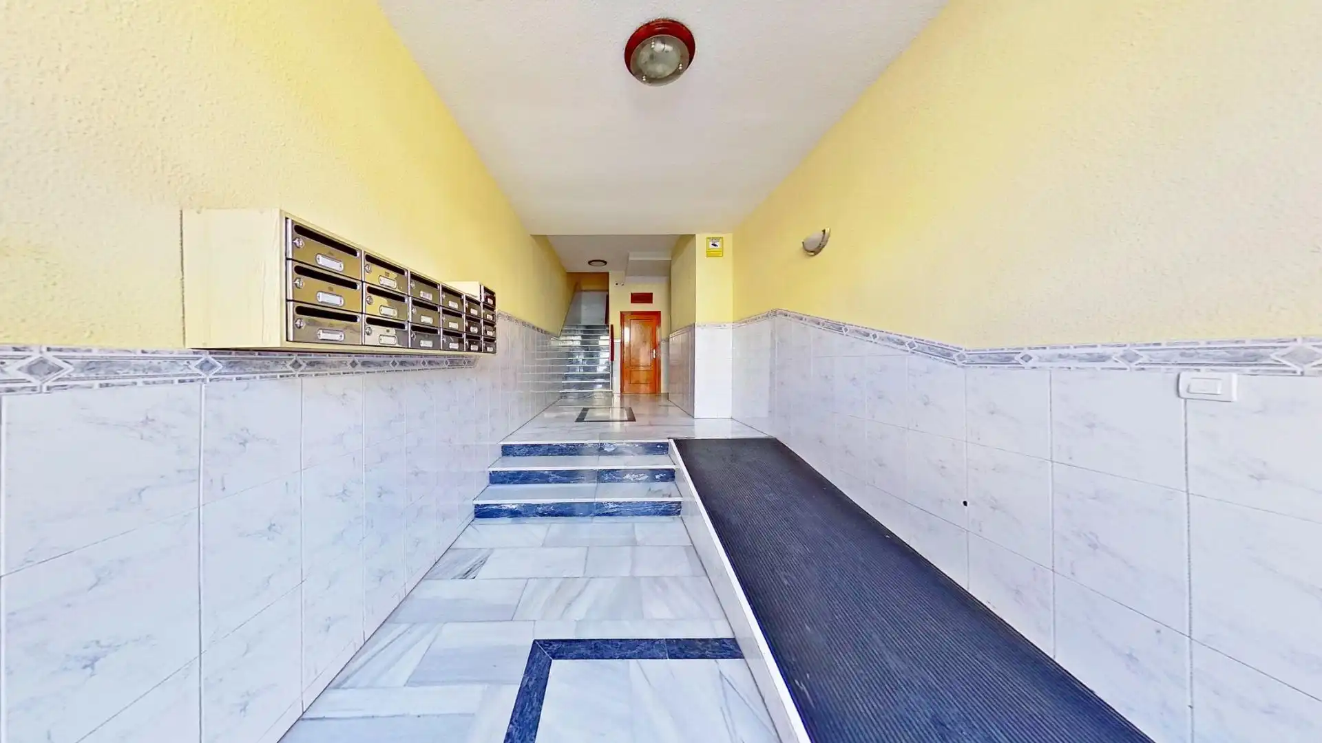 Piso en venta en Motril con Aire acondicionado, Calefacción y Balcón