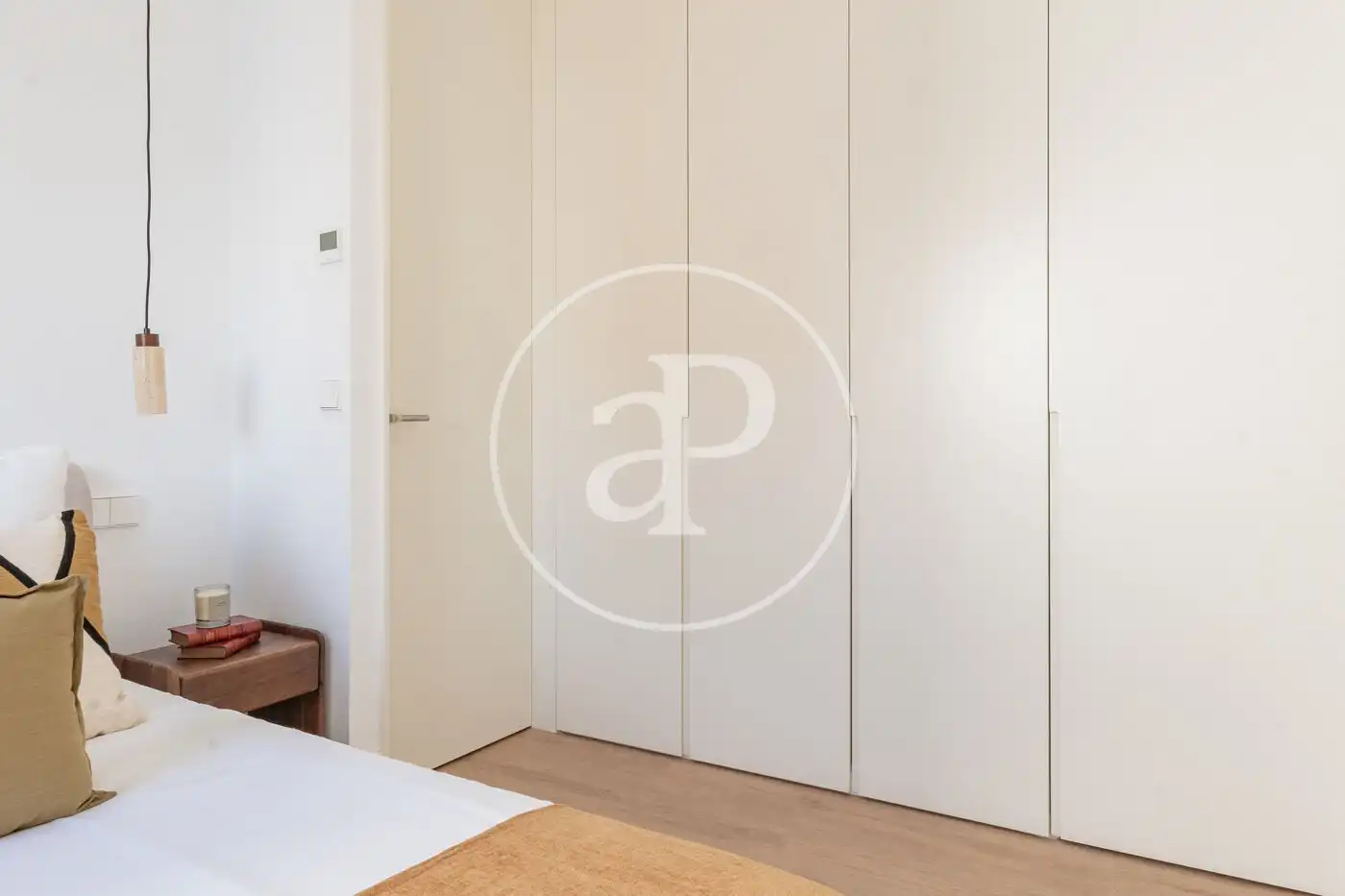 Schlafzimmer von Wohnung zum Verkauf in Madrid mit Klimaanlage, Heizung und Möbliert
