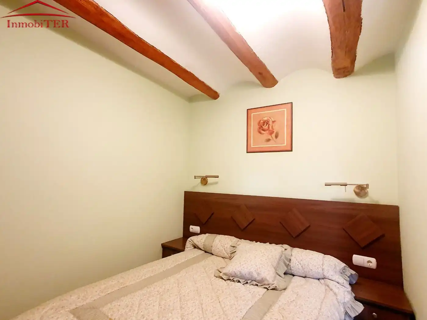 Habitación de Casa o chalet en venta en Alfambra con Calefacción, Terraza y Trastero