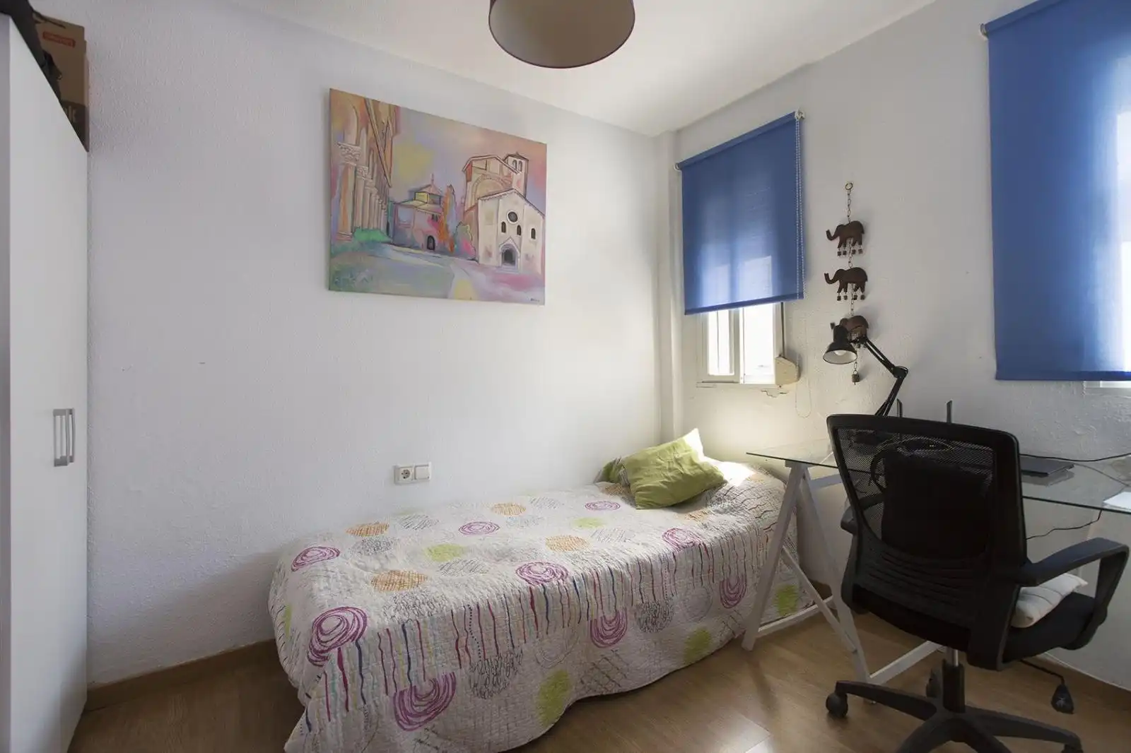 Habitación de Casa adosada en venta en Alhendín