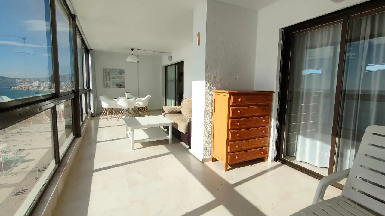 Apartamento en venta en Benidorm con Aire acondicionado, Amueblado y Piscina comunitaria