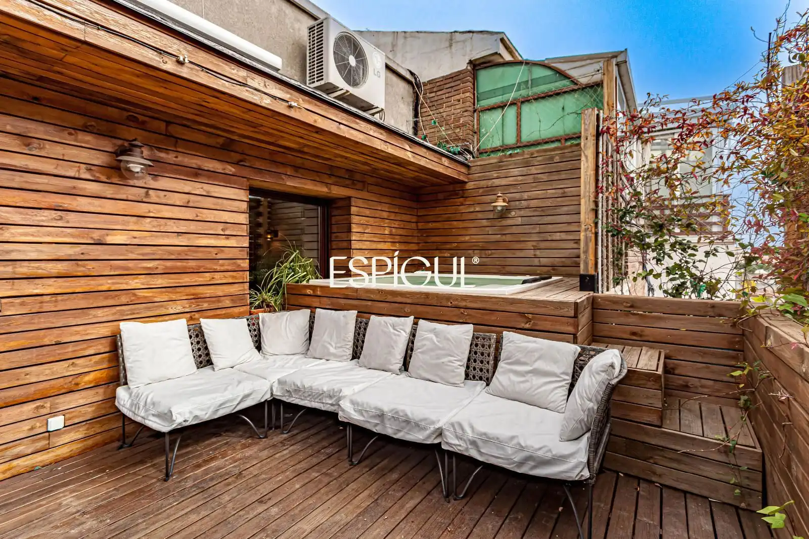 Terrasse von Dachboden zum Verkauf in Madrid mit Klimaanlage, Heizung und Parkett