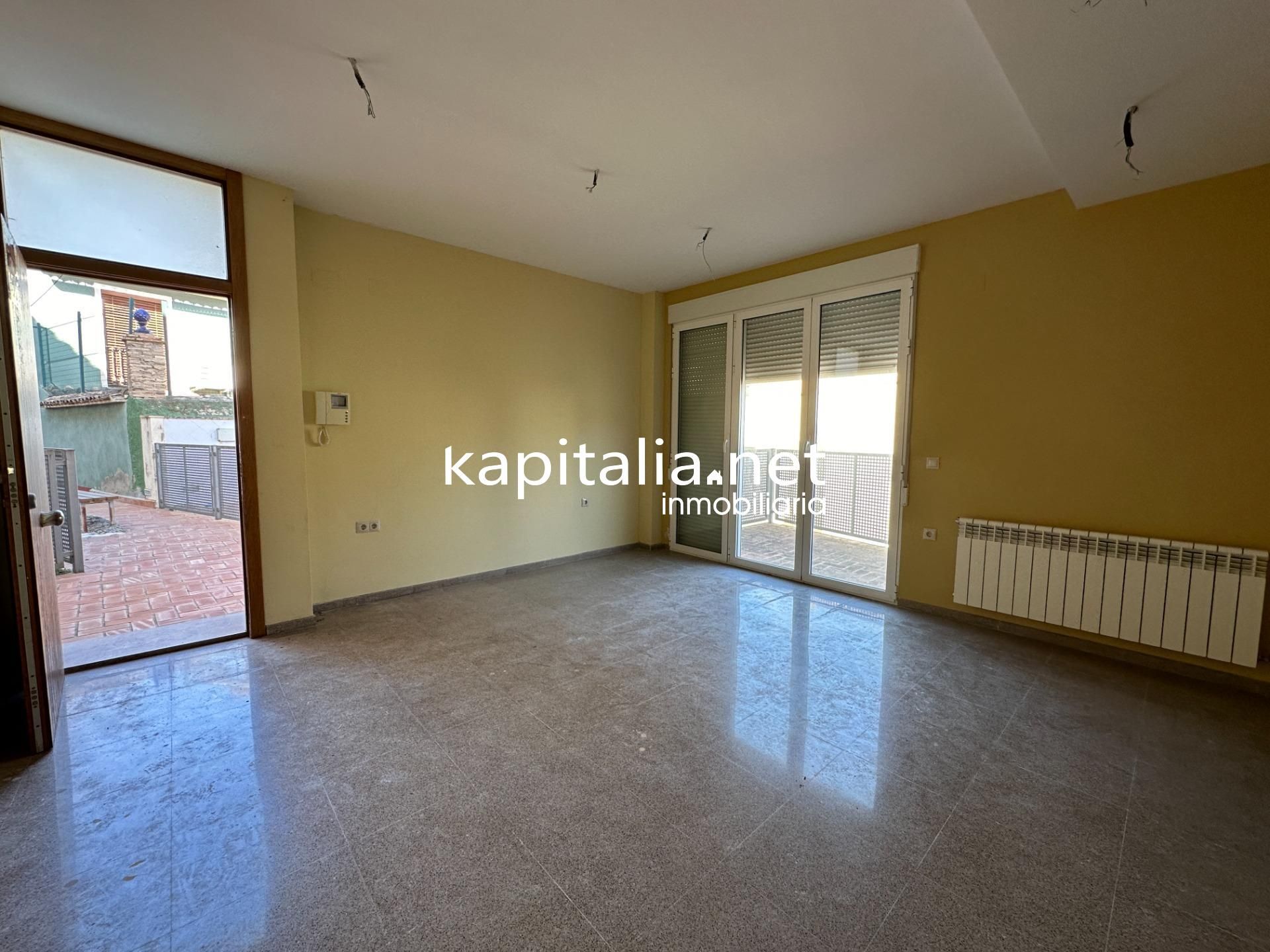 Bedroom of Single-family semi-detached for sale in Castelló de Rugat  with Heating, Balcony and Community pool