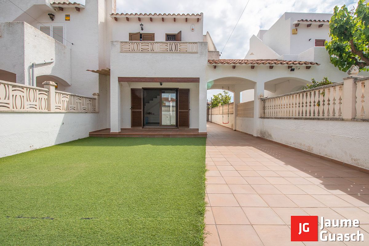 Garden of Single-family semi-detached for sale in Creixell  with Air Conditioner, Private garden and Terrace