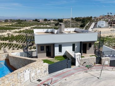 Villa con piscina in vendita a Algorfa