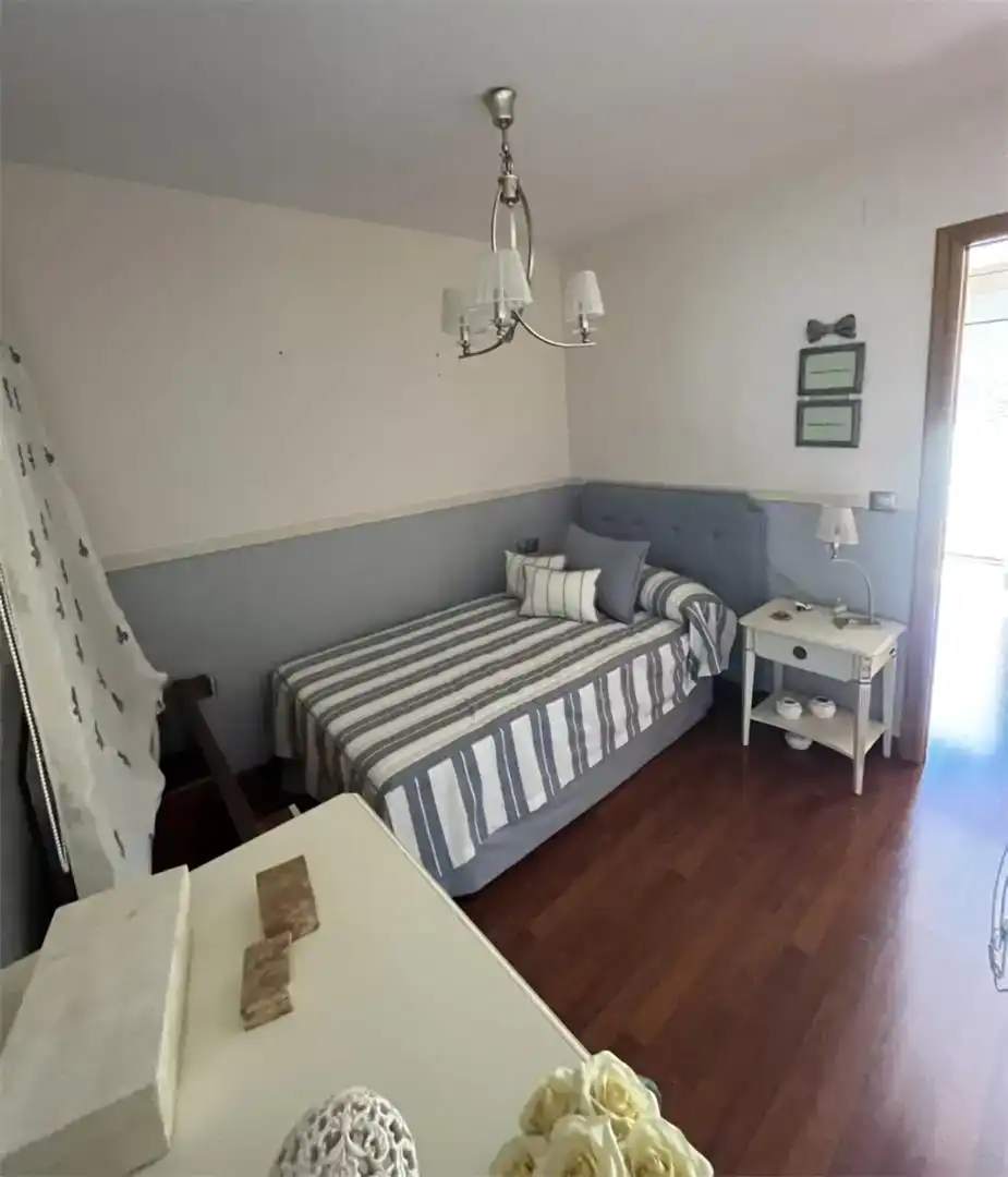 Bedroom of Flat for sale in Torres  with Air Conditioner, Parquet flooring and Storage room