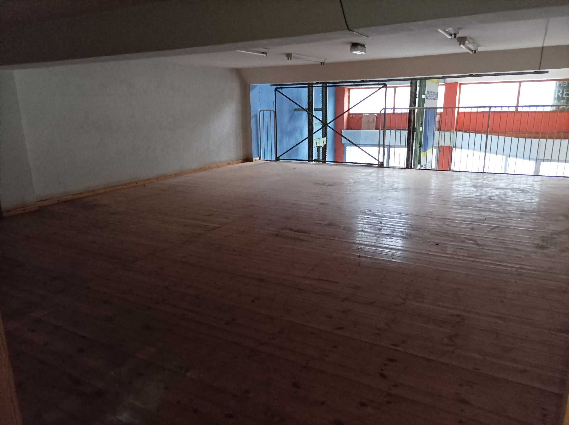 Nau industrial en venda en Torrelavega  amb Calefacció