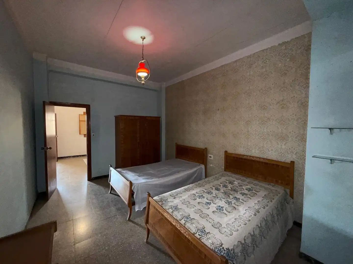 Dormitori de Casa o xalet en venda en Alginet amb Aire condicionat, Terrassa i Moblat