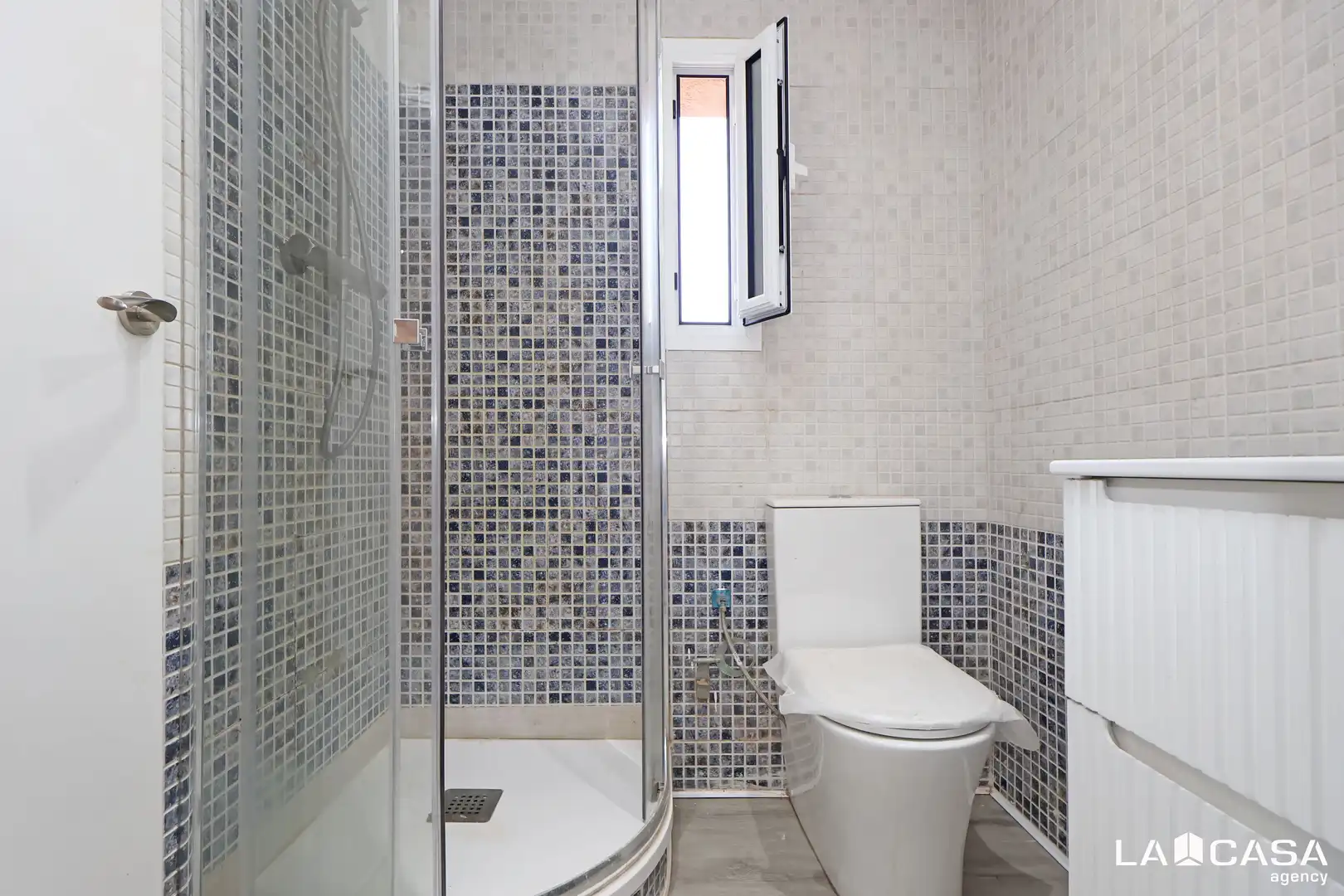 Baño de Piso en venta en L'Hospitalet de Llobregat