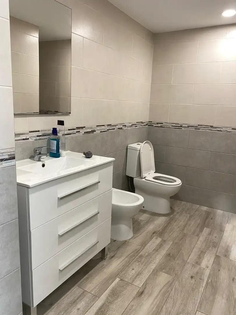 Baño de Apartamento de alquiler en Adeje con Terraza y Amueblado
