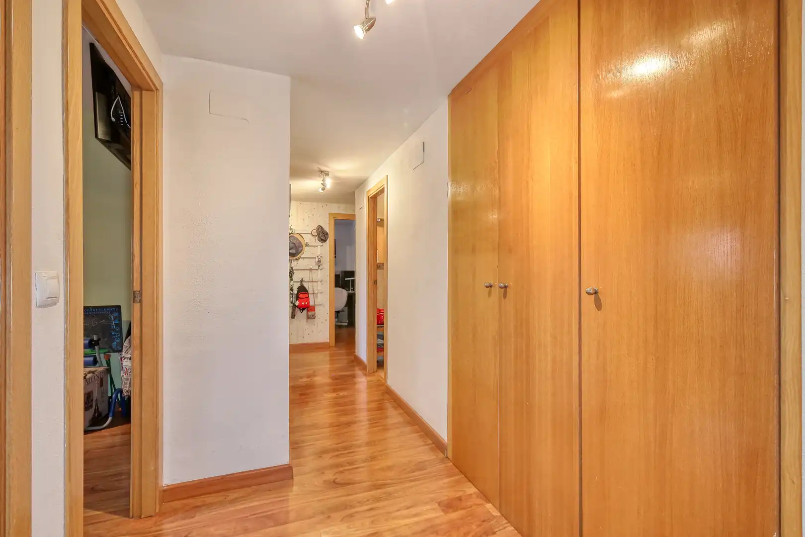Piso en venta en Alicante / Alacant con Aire acondicionado, Calefacción y Parquet
