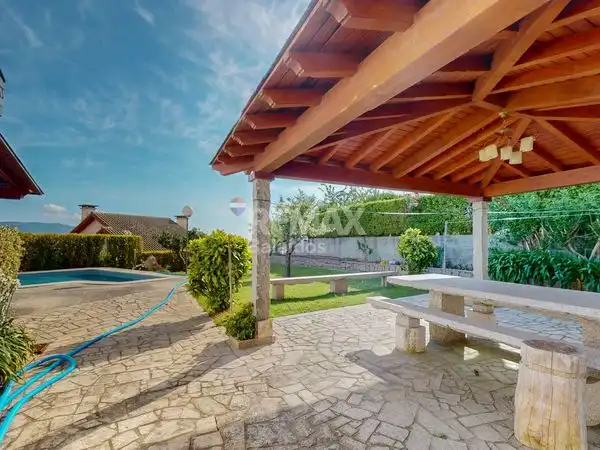 Jardín de Casa o chalet en venta en Vigo  con Calefacción, Jardín privado y Parquet