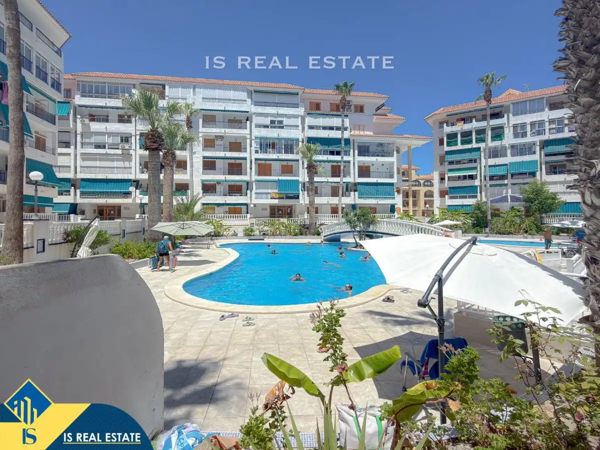 Vista exterior de Estudio en venta en Torrevieja con Aire acondicionado, Calefacción y Terraza