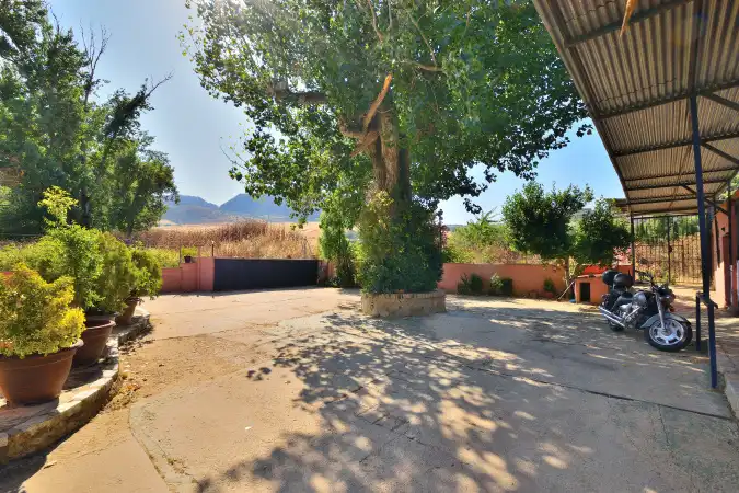 Finca rústica en venda a N/A, Benaoján